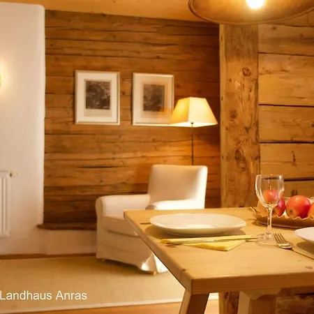 Landhaus Schloss Anras Exterior foto