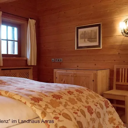 Landhaus Schloss Anras Exterior foto