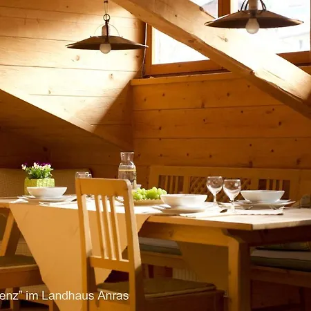 Landhaus Schloss Anras Exterior foto